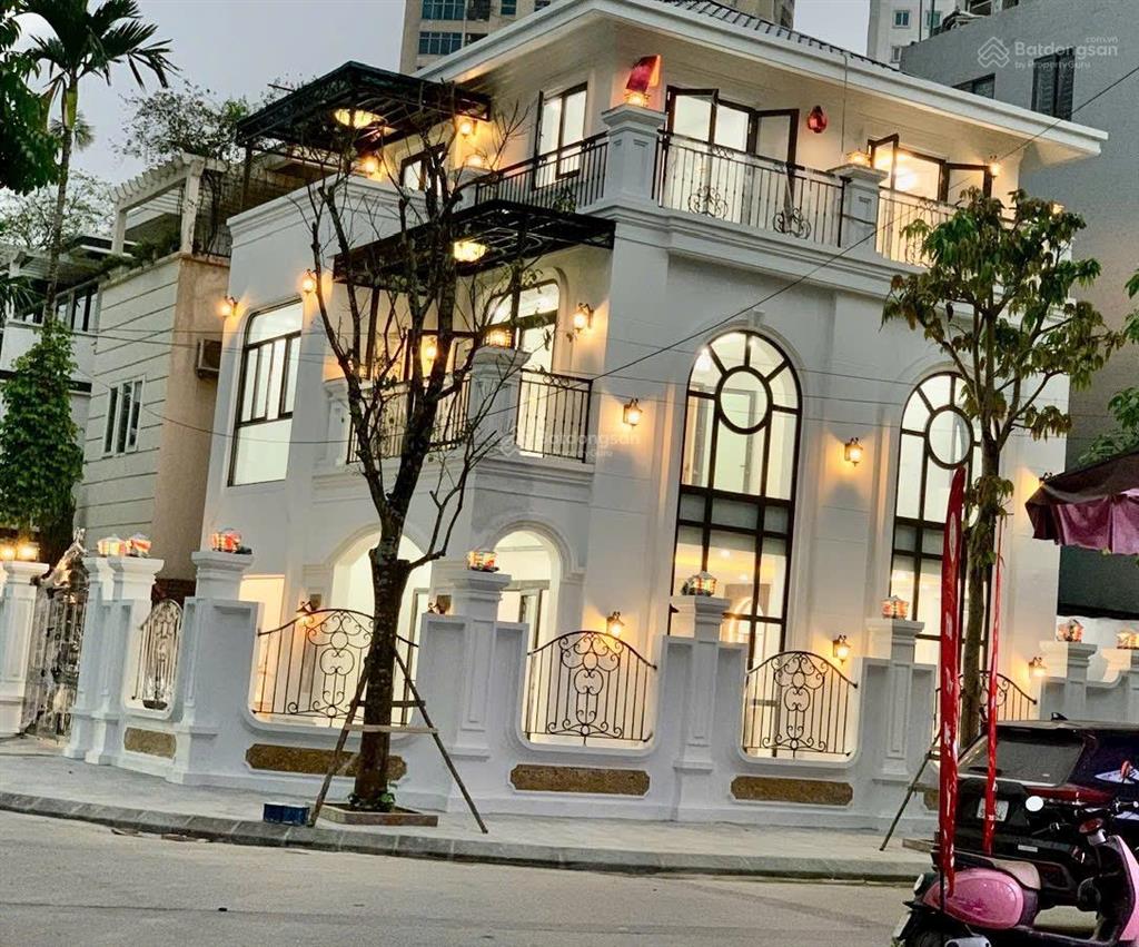 Bán biệt thự căn góc văn khê  hà đông. dt 182m2, mt 22m, giá 4x tỷ. mới đẹp ở luôn.