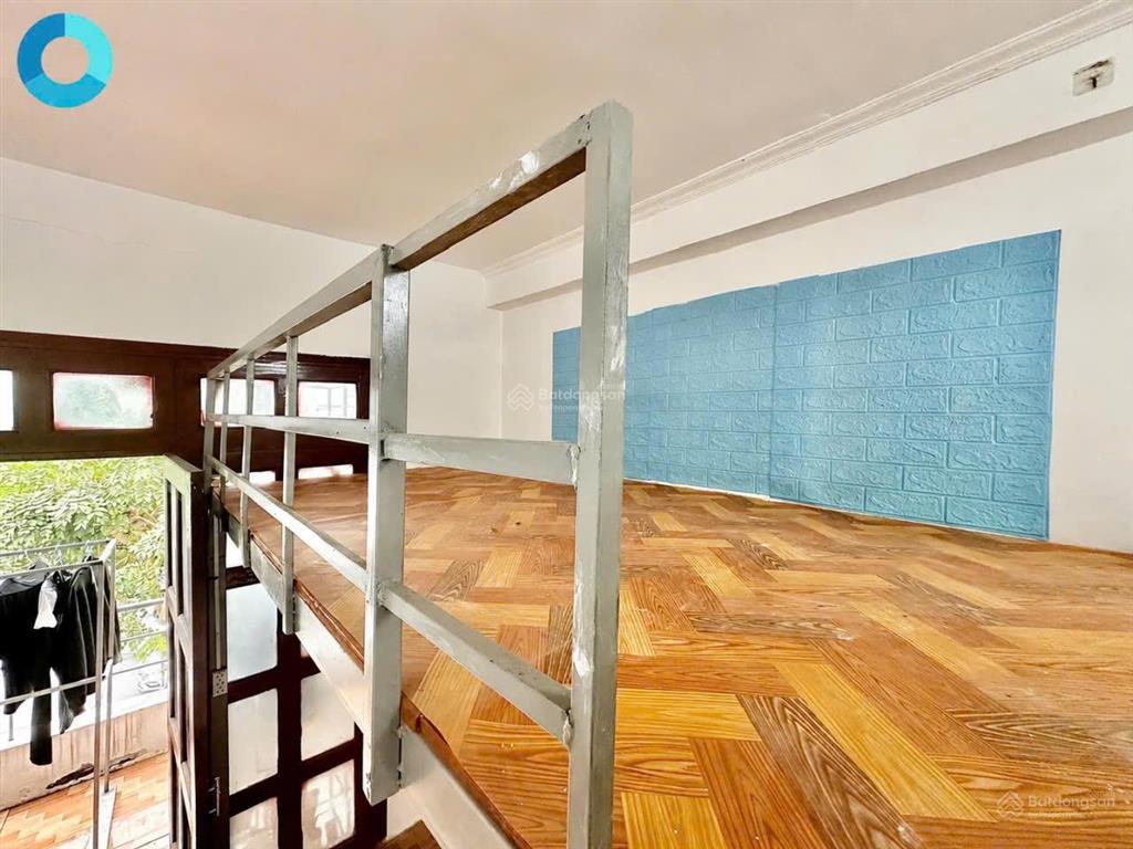 Cho thuê nhà trọ 20m2 bancong  4 triệu ở quốc lộ 13, p bình thạnh, hcm hot!