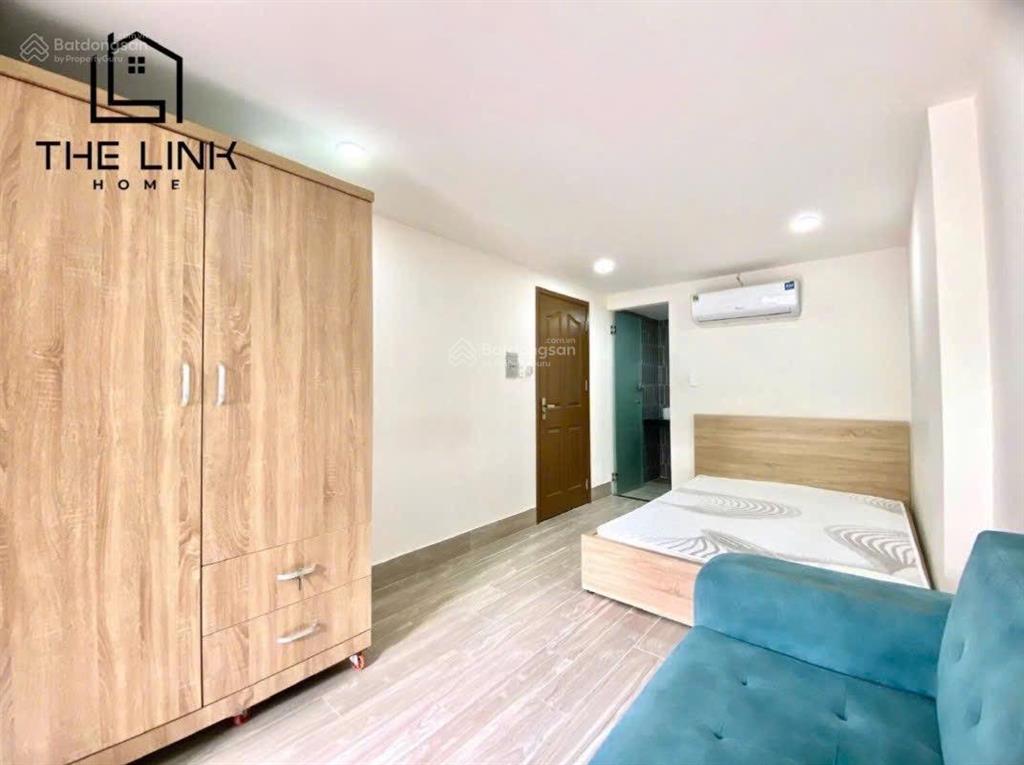 Phòng studio tách bếp  ung văn khiêm  đi bộ đến đh giao thông vận tải & ngoại thương