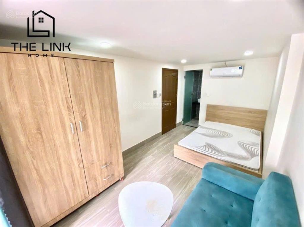 Phòng studio tách bếp  ung văn khiêm  đi bộ đến đh giao thông vận tải & ngoại thương