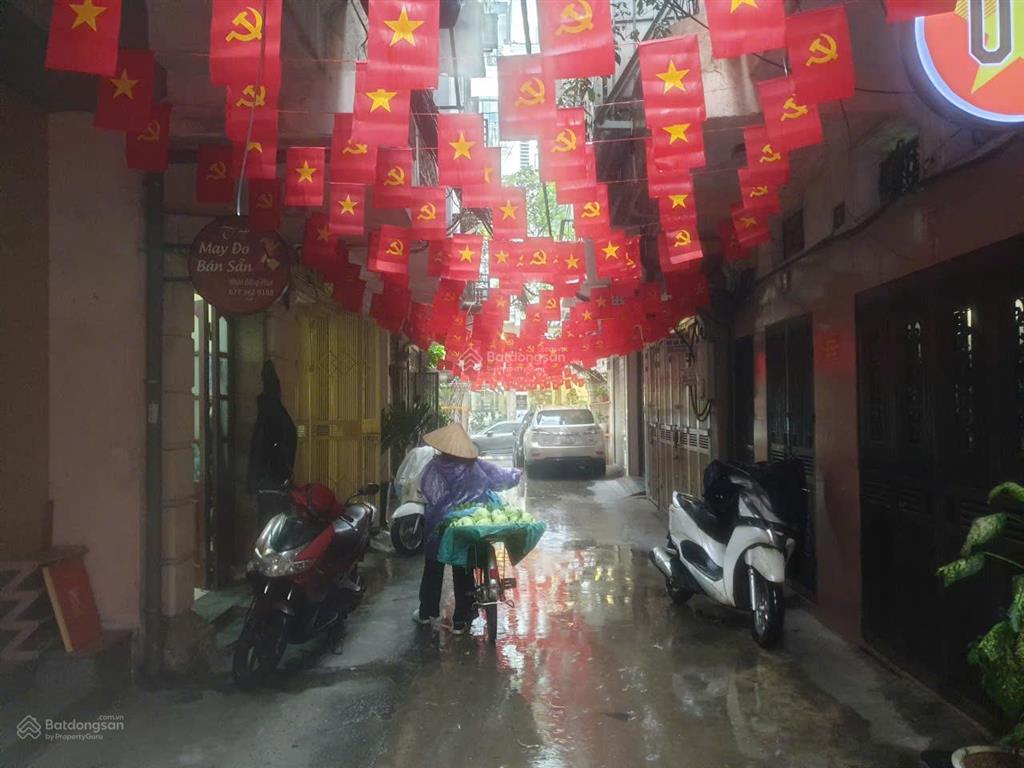 Bán nhà quận hoàn kiếm phố cổ trong biệt thự pháp xây lô góc oto đỗ cửa diện tích đẹp giá nhẹ