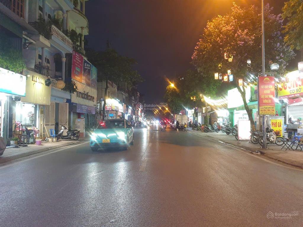 Quận cầu giấy không quy hoạch  chung cư cao cấp lô góc trung tâm diện tích rộng giá đi vào