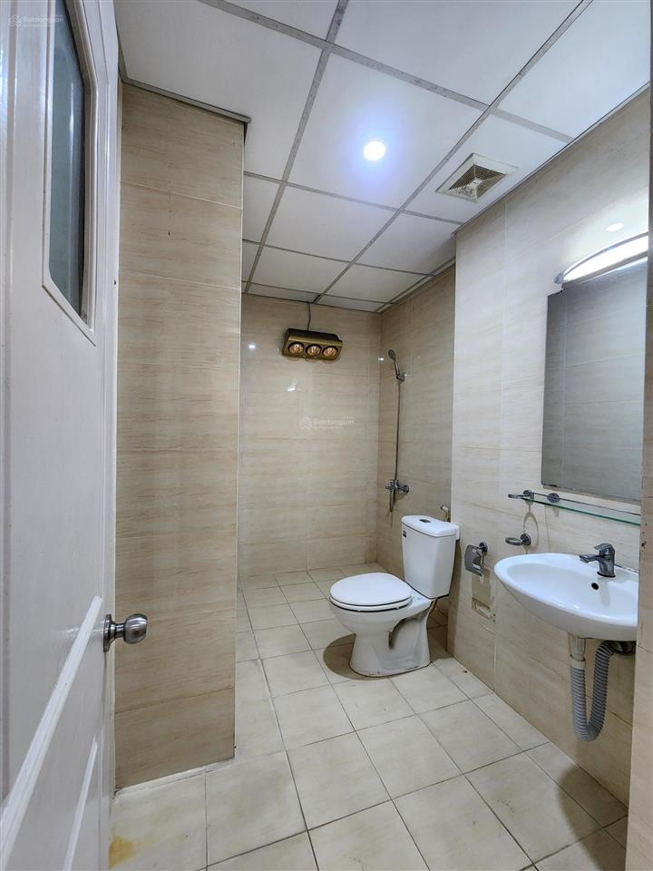 Ecohome phúc lợi 82m  full nội thất  ban công đông nam