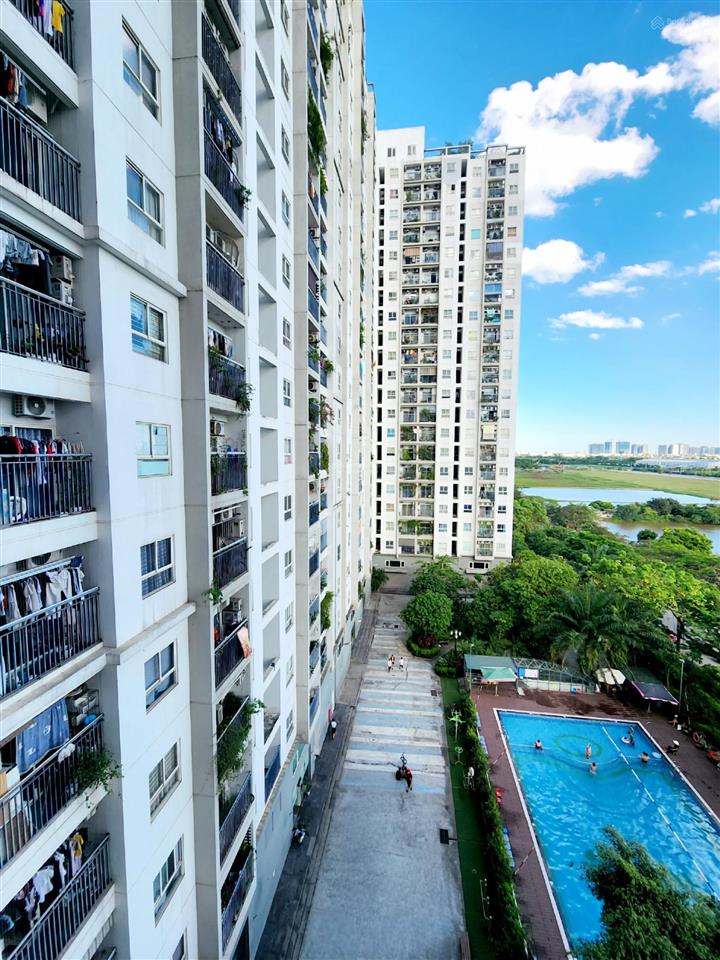 Ecohome phúc lợi 82m  full nội thất  ban công đông nam