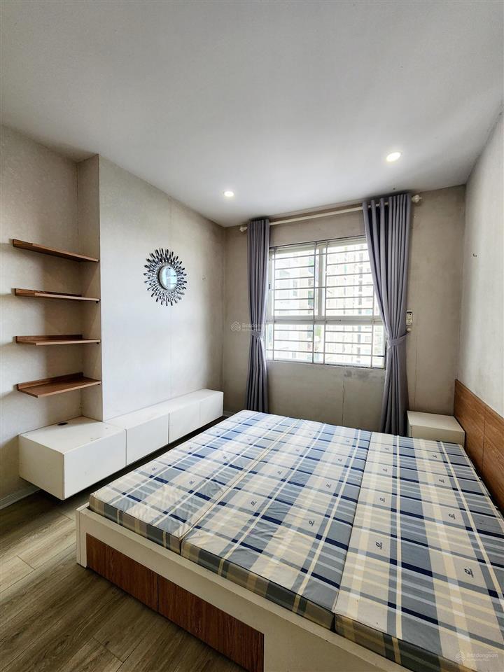 Ecohome phúc lợi 82m  full nội thất  ban công đông nam