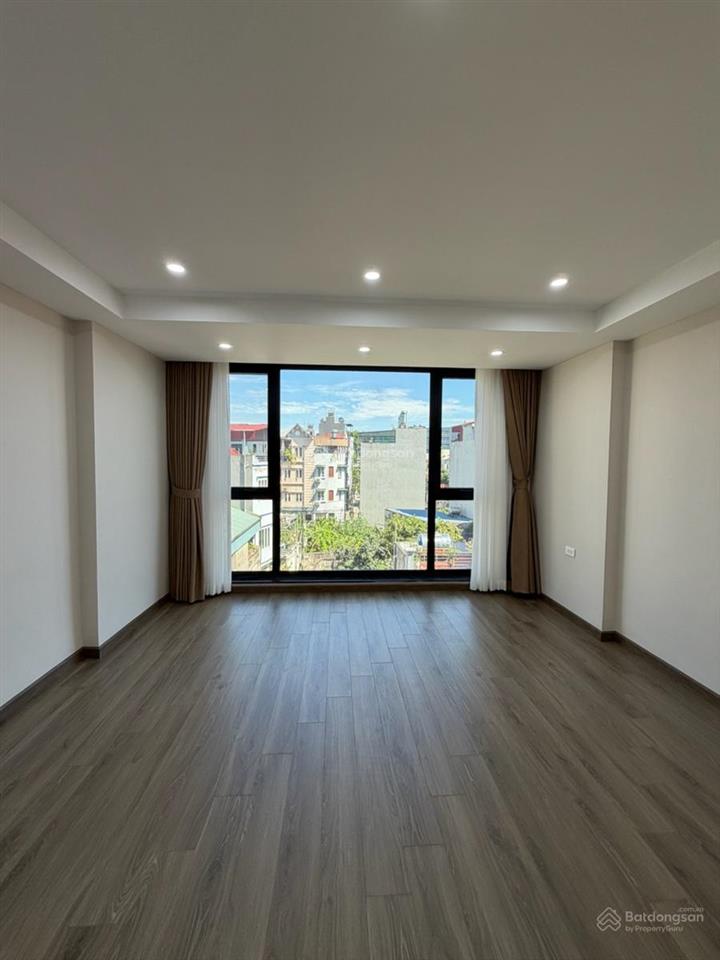 Hàng hiếm 12 tỷ 69m lệ mật, long biên