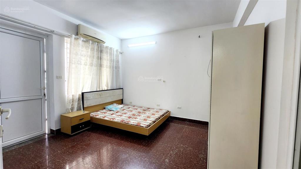 Căn hộ kđt việt hưng 155m đối diện công viên long biên
