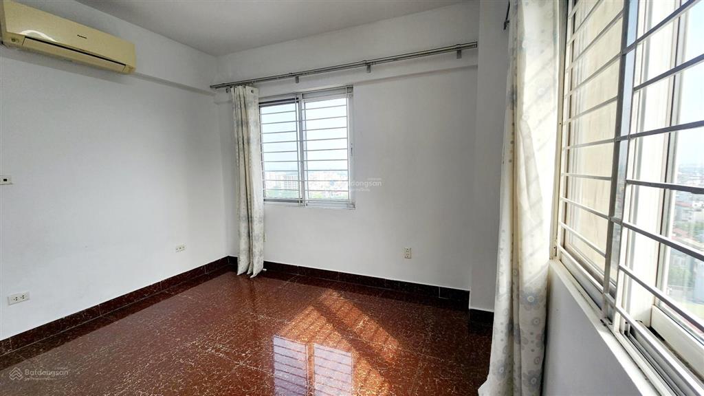 Căn hộ kđt việt hưng 155m đối diện công viên long biên