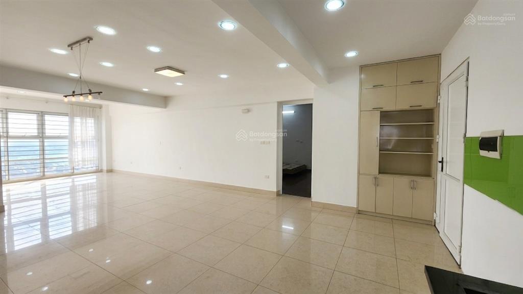 Căn hộ kđt việt hưng 155m đối diện công viên long biên