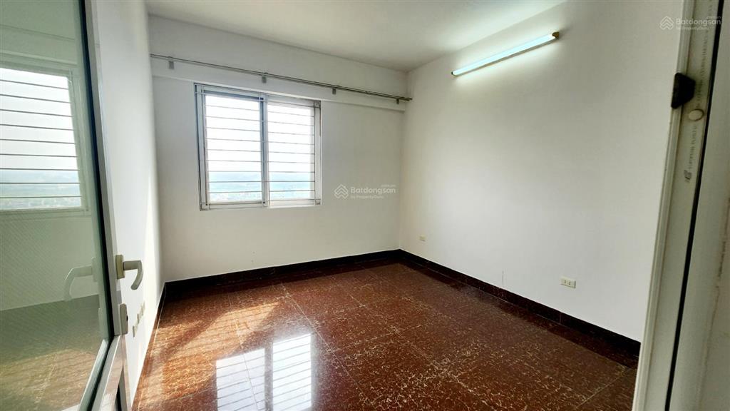 Căn hộ kđt việt hưng 155m đối diện công viên long biên