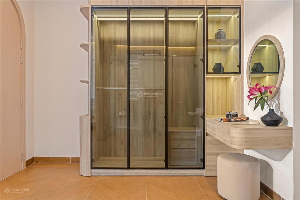 Bán nhà 3 tầng full nội thất lô góc 2 mt  tạ mỹ duật  sơn trà  đà nẵng