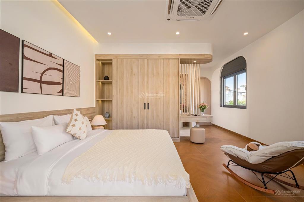Bán nhà 3 tầng full nội thất lô góc 2 mt  tạ mỹ duật  sơn trà  đà nẵng