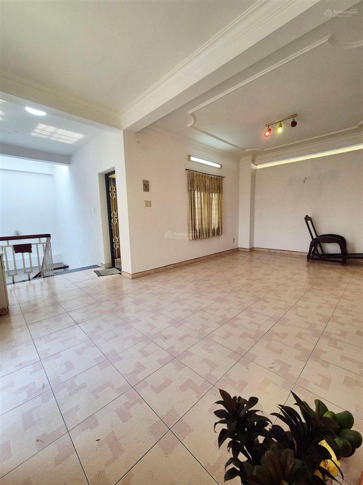 Nhà 124m chu văn an 9pn công viên sau nhà đậu nhiều ô tô 32 tỷ thương lượng mạnh