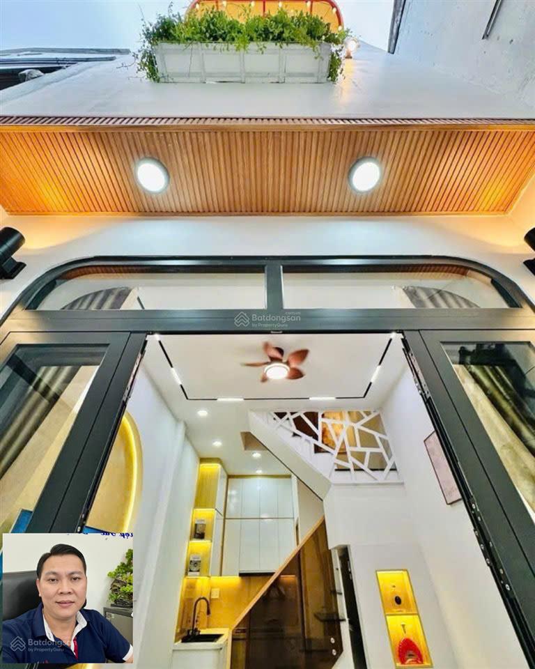 Bước vào nhà, cảm giác muốn ở  xvnt 3tầng, 3pn, 3wc, ban công bình yên đón ngày mới