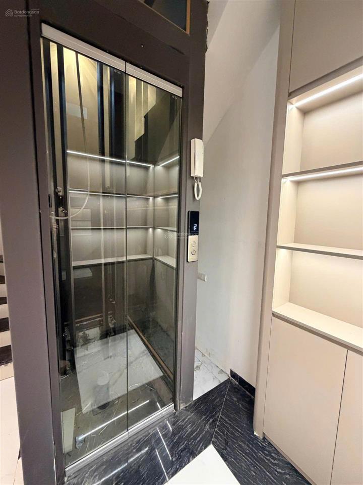 Bán gấp nhà riêng minh khai, 5 tầng thang máy, 29m2, 3pn, 3wc, sổ đỏ cc,  o.9.7.1.9.8.2.1.8.7