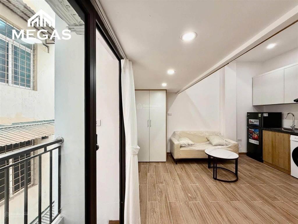 Siêu phẩm duplex  cách uehb campus chưa tới 3 bước chân