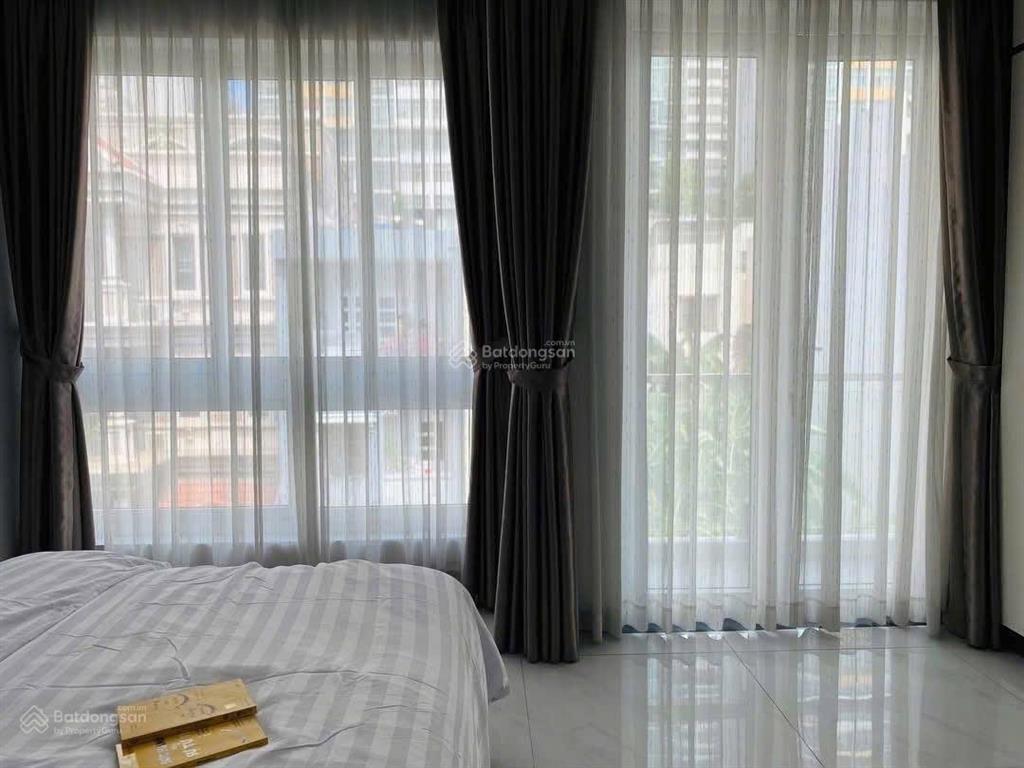 Căn hộ dịch vụ full nội thất mới ngay hai bà trưng, quận 3
