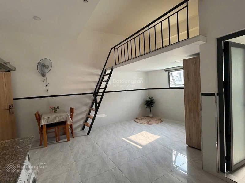 Căn hộ duplex siêu mát mẻ sạch sẽ đón nắng tốt ngay hai bà trưng quận 3