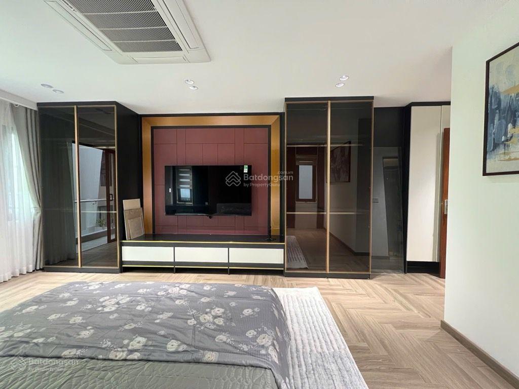 Bán nhà nguyễn văn cừ, ô tô tránh, lô góc 3 mặt thoáng, 50m2, 8 tầng, thang máy, giá chỉ 23.5 tỷ.