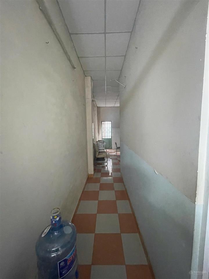 Cho thuê nhà c4 nguyễn thúy, gần biển