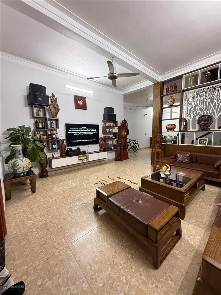 H.iếm nhà riêng 3 thoáng 150m2 6,6 tỷ ở quang minh mê linh hà nội.