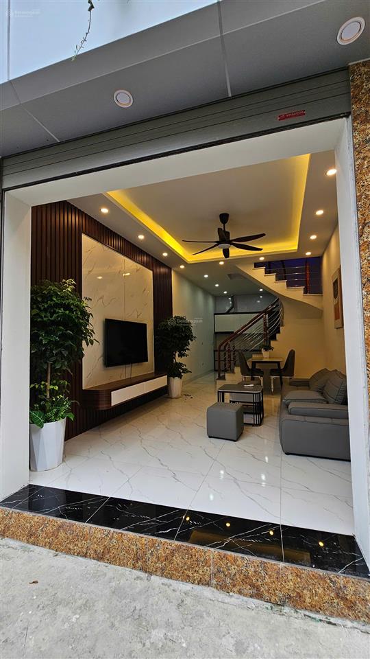 Bán nr đẹp tại thị trấn quang minh, 3,65 tỷ, 40m2, 3pn, 2wc, pháp lý đầy đủ