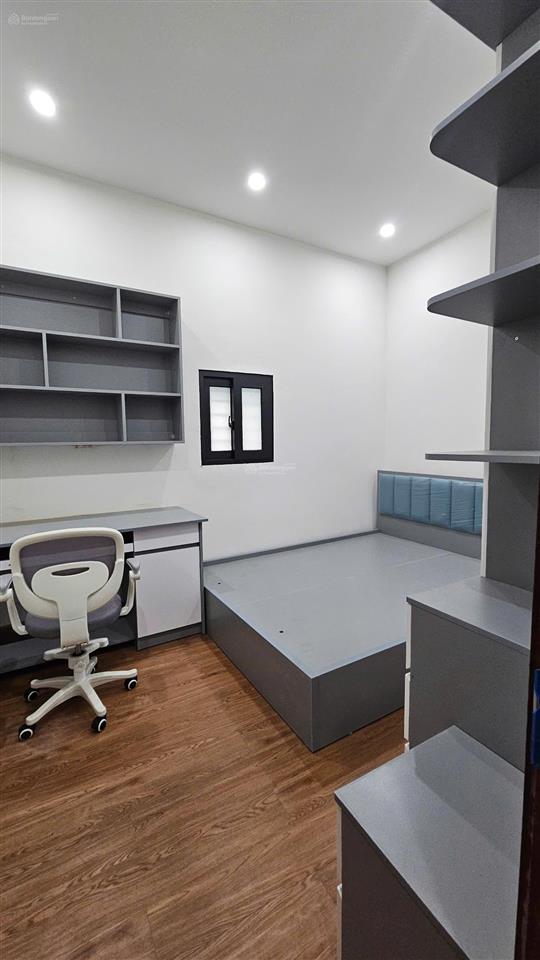 Bán nr đẹp tại thị trấn quang minh, 3,65 tỷ, 40m2, 3pn, 2wc, pháp lý đầy đủ
