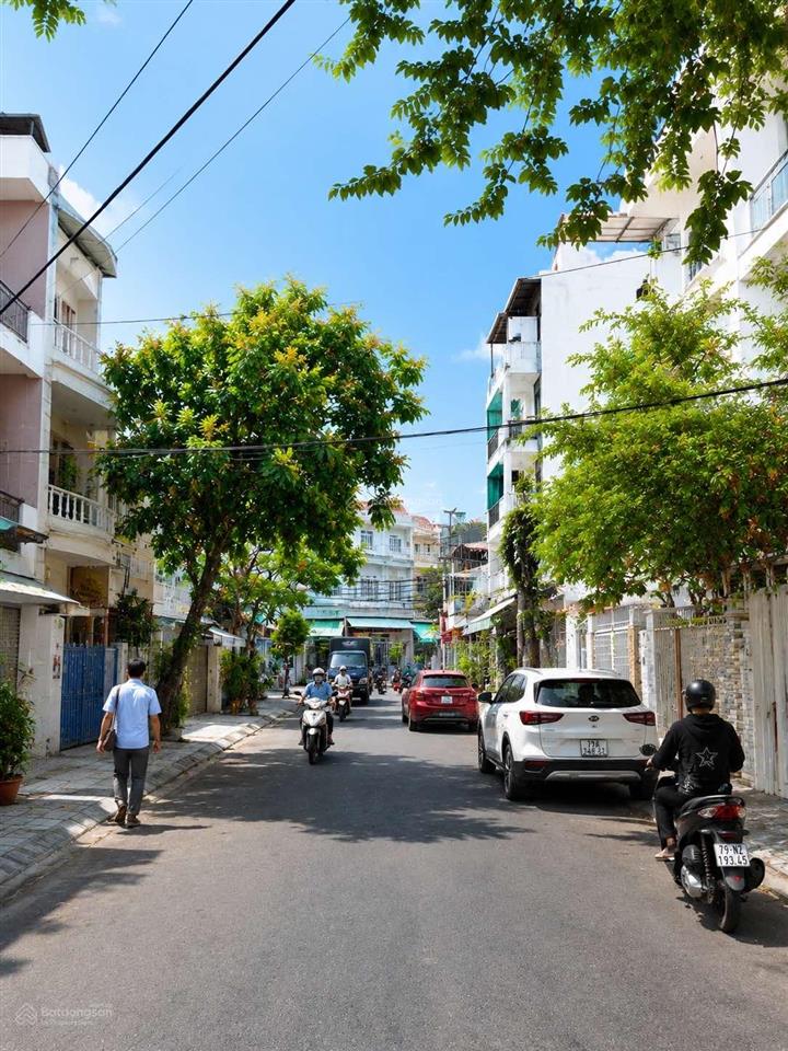 Đất mặt tiền đ. cô bắc  gần chợ xóm mới cách biển nha trang chỉ 800m  101,1m2 giá 14,990 tỷ
