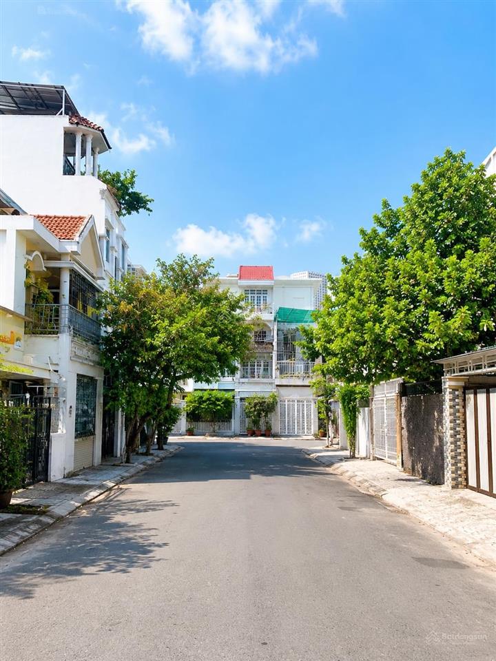 Đất mặt tiền đ. cô bắc  gần chợ xóm mới cách biển nha trang chỉ 800m  101,1m2 giá 14,990 tỷ