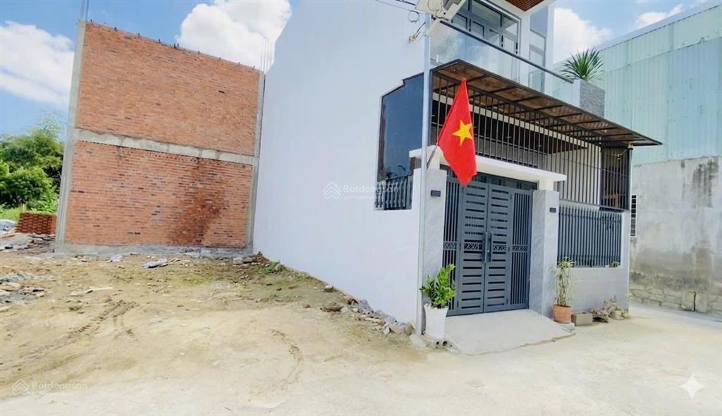 Bán đất sát kđt phú ân nam, diên khánh  đường 5,5m, ngang 6m cách đ. 23/10 chỉ 350m giá 1,430 tỷ