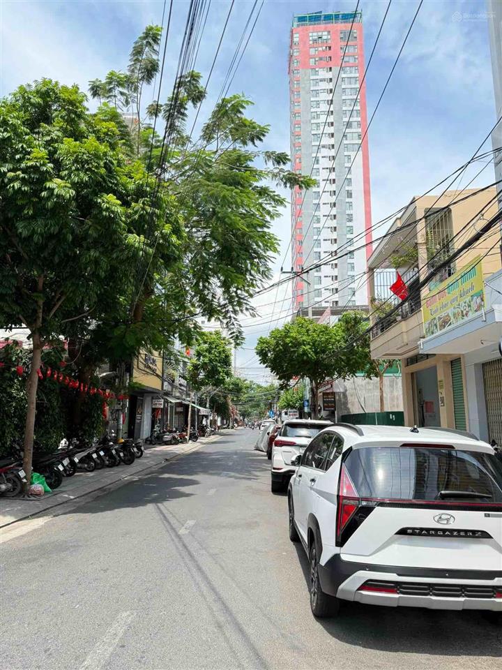 Đất mặt tiền đường hoàng văn thụ  trung tâm nha trang  120m2 ngang 6,5m giá 19,8 tỷ