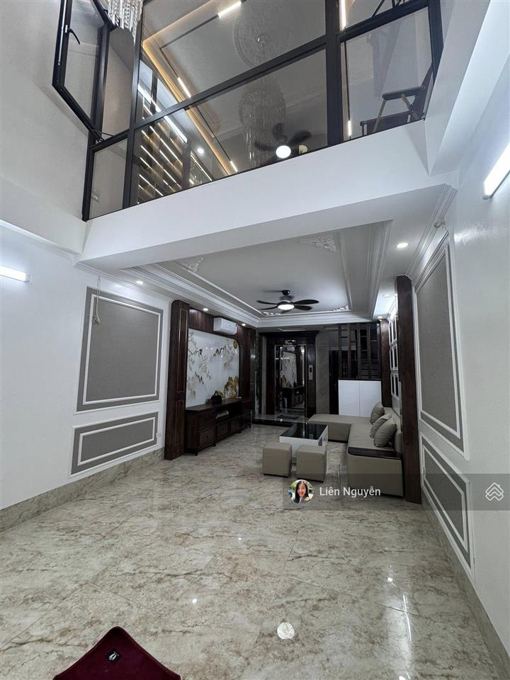 Bán nhà lò đúc, 45m2, 7 tầng thang máy, mặt tiền gần 4m, 19.8 tỉ, ngõ rộng, kinh doanh