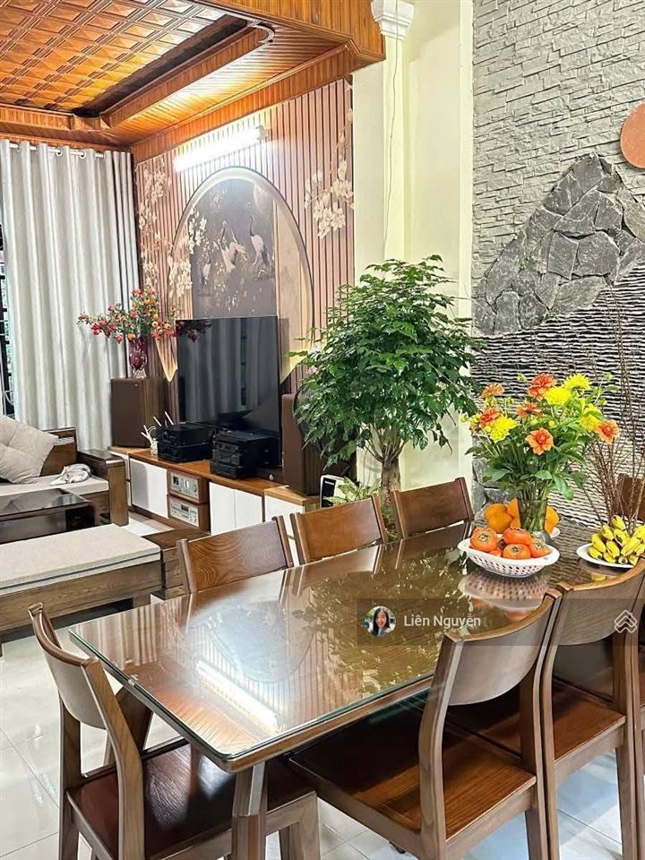 Bán nhà lê đại hành, 40m2, 5 tầng thang máy mới đẹp, mặt tiền 4.5m, 13.9 tỷ