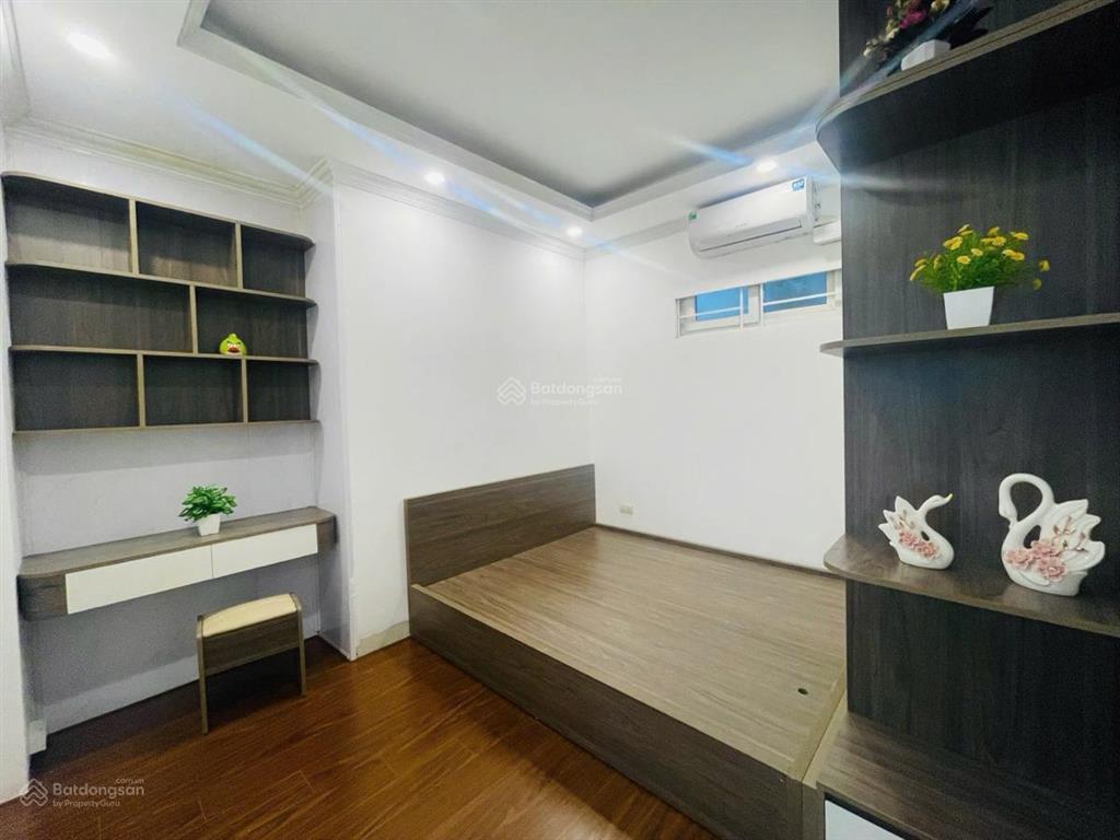 Bán căn hộ ccmn mặt phố thượng đình, 52m2. giá 2,85 tỷ thương lượng tt chủ nhà