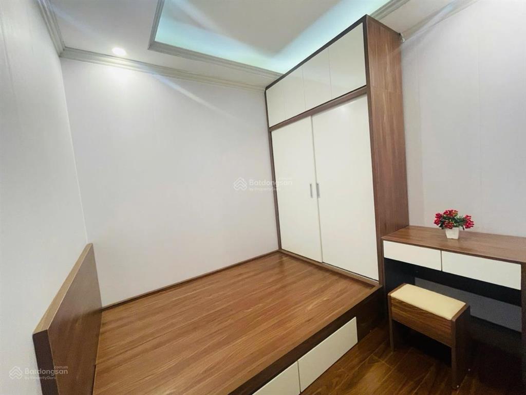 Bán căn hộ ccmn mặt phố thượng đình, 52m2. giá 2,85 tỷ thương lượng tt chủ nhà
