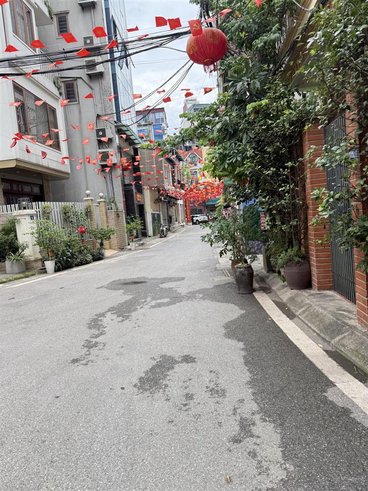 Siêu phẩm đầu tư ngon phân lô nghĩa đô oto tránh  hai thoáng vỉa hè 2 bên  kinh doanh tốt