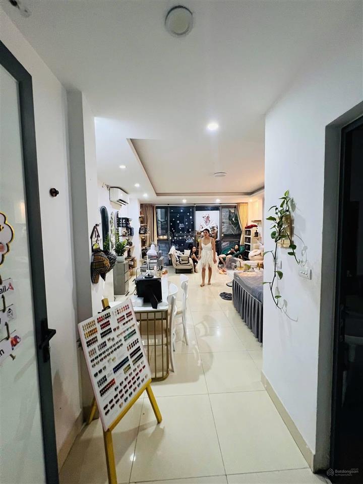 Bán gấp mặt phố đống đa  kinh doanh sầm uất  vỉa hè 2 oto đỗ  lô góc 2 mặt tiền 46m2x6t  25 tỷ