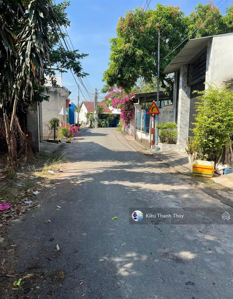Chú phú bán lô đất 110m2 đ.ba sa, phước hiệp, củ chi. gía 920 triệu ( còn thương lượng ) shr.