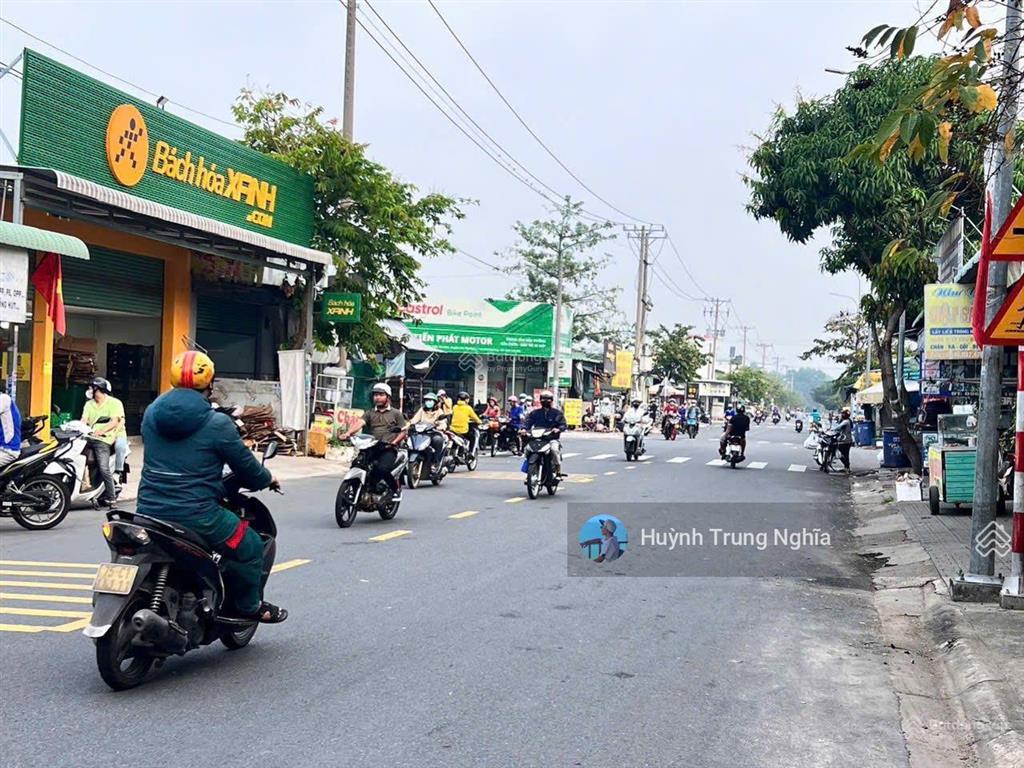 Đất đẹp ngay cầu vượt củ chi. dt ( 87,4m2 full thổ. giá 950tr ) sổ hồng riêng, xây dựng tự do