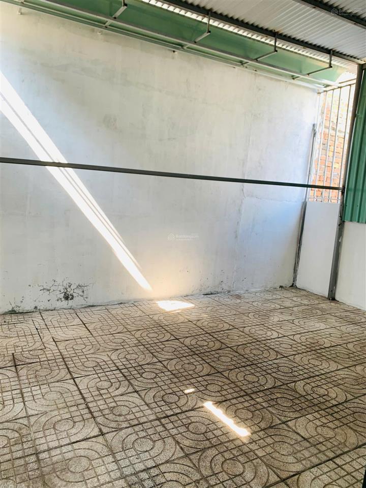 Cho thuê nhà nguyên căn 168m2 vòng xoay long thành, gần chợ đầu mối, kdc