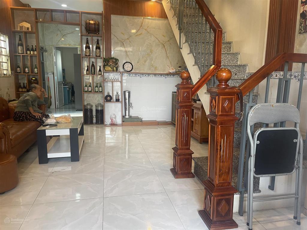 Bán nhà riêng 524/3/4 khu phố 30, ql 1a, 2,45 tỷ, 72m2, đẹp, nhiều tiện ích
