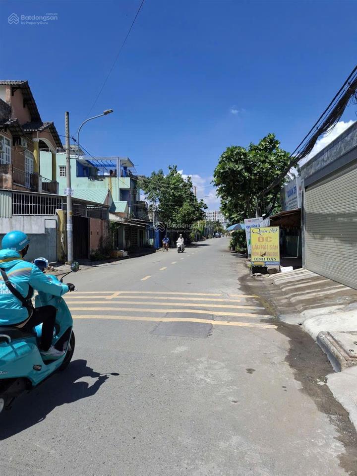 Cần bán gấp nhà mặt tiền p. linh đông, tp. thủ đức. ngang 6m. nhà hiện đại mới xây.