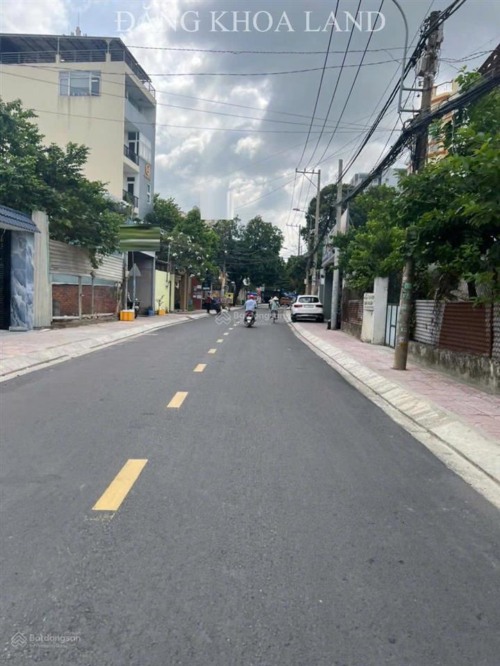 Cần bán gấp nhà đ8, linh trung  hẻm xe hơi  107m2 giá nhỉnh 6ty