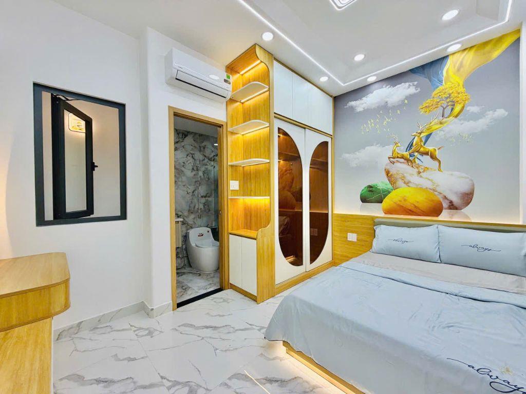 MUA NT TẶNG NHÀ HXH 111 PHẠM VĂN CHIÊU P14 4X14M 250M² SÀN 4 TẦNG ST CHỈ 8.9 TỶ TL