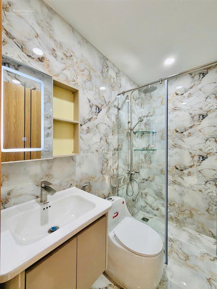 Mua nhà tặng nhà hxh 111 phạm văn chiêu p14 4x14m 250m sàn 4 tầng st chỉ 8.9 tỷ tl
