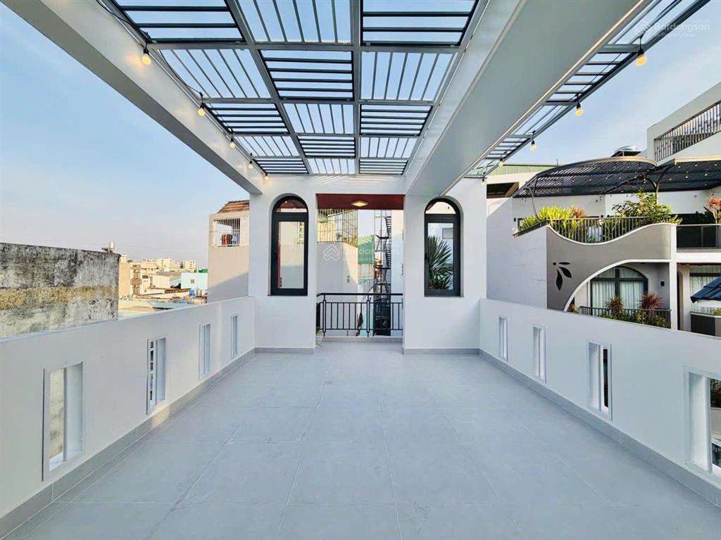 Mua nhà tặng nhà hxh 111 phạm văn chiêu p14 4x14m 250m sàn 4 tầng st chỉ 8.9 tỷ tl