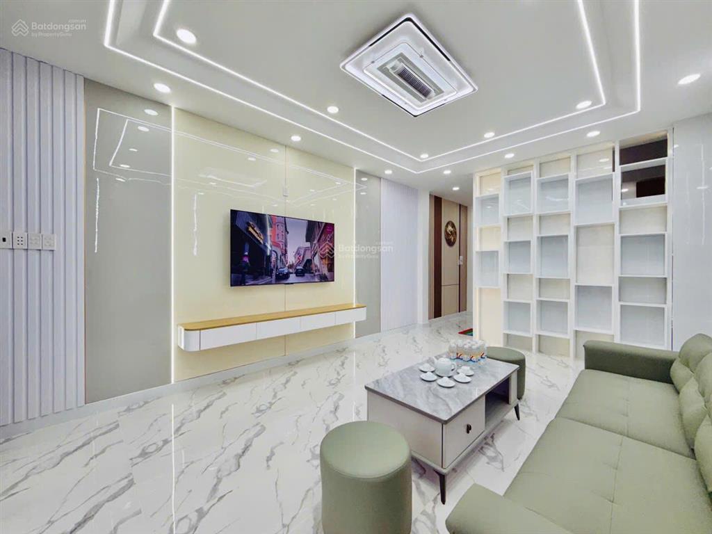 Mua nhà tặng nhà hxh 111 phạm văn chiêu p14 4x14m 250m sàn 4 tầng st chỉ 8.9 tỷ tl