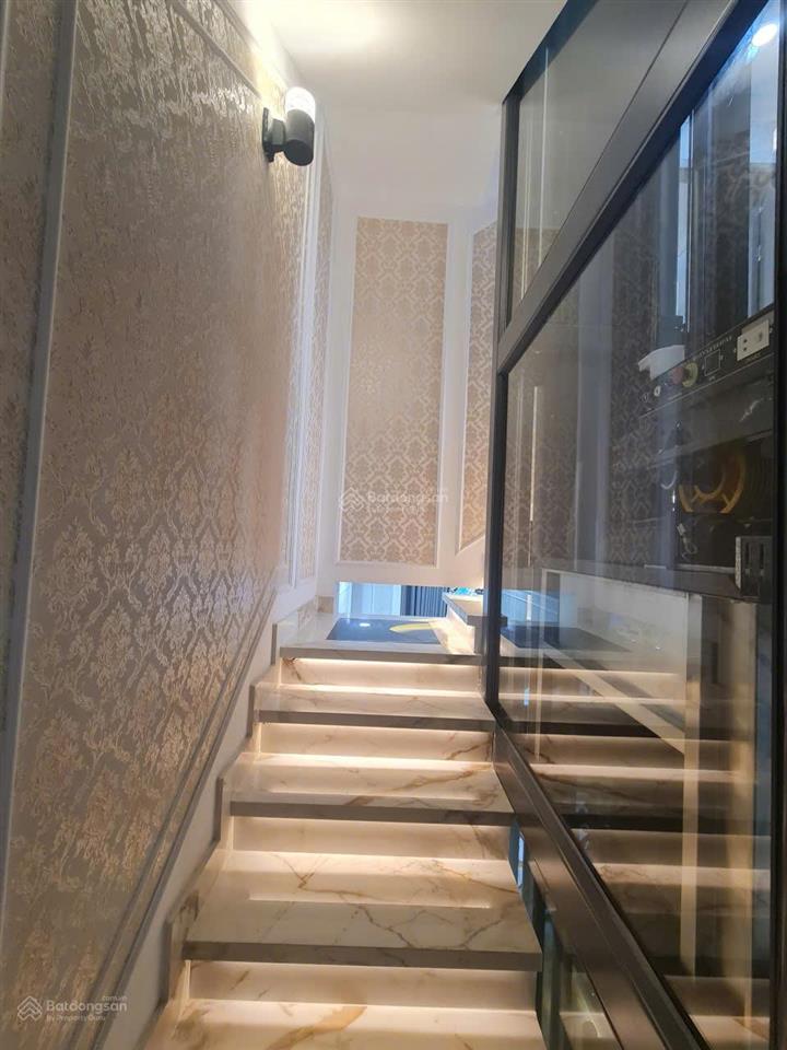 Nhà mới giá mềm hxh 1050 quang trung p8 46.2m² 4t căn góc siêu thoáng có thang máy giá chỉ 7,6tỷ tl