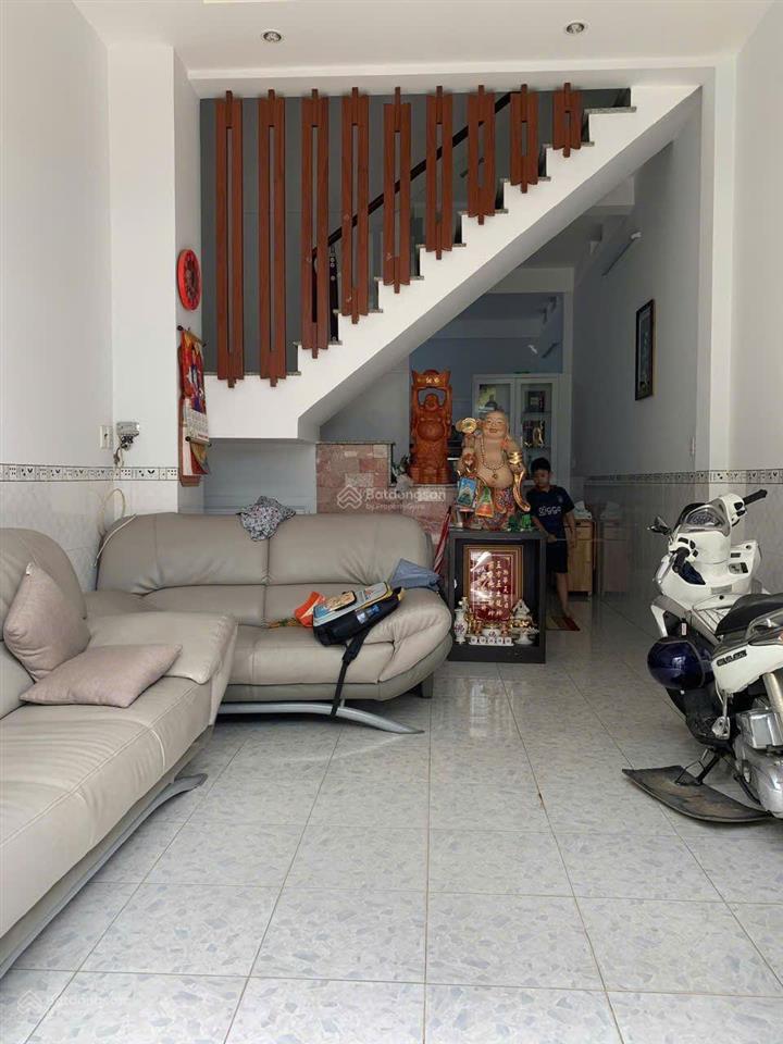 Bán chdv 81 phạm văn đồng p3 4,7x17 cn 80m² đct 13p tn 400tr/năm cách mặt tiền 30m, giá 9,5 tỷ tl