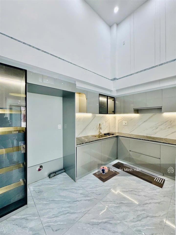 Nhà mới cạnh bờ sông vàm thuật, hxh 26 trần bá giao p5 4x11m cn 41m² 5l 6pn giảm giá còn 7,65 tỷ tl